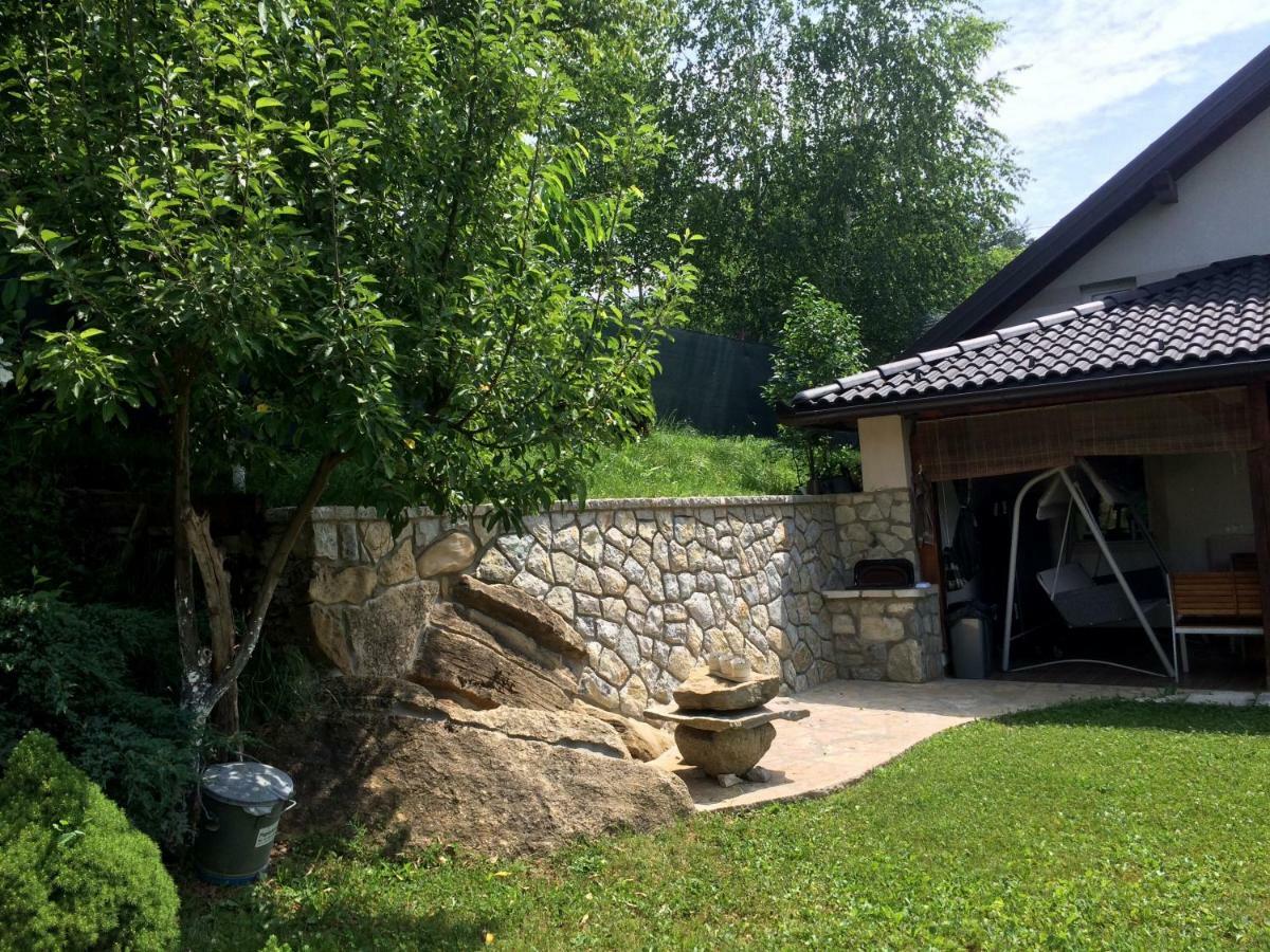 Charming Luxury Villa ซาราเยโว ภายนอก รูปภาพ